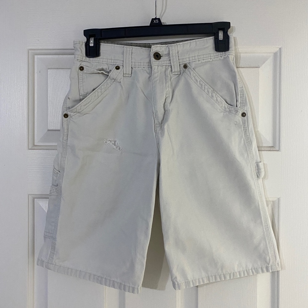 Urban pipeline cargo shorts